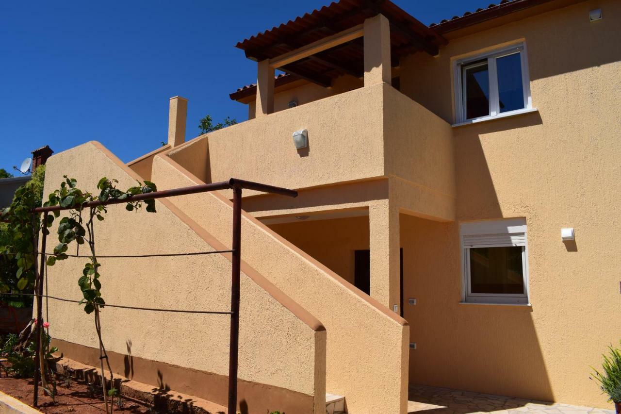 Studio Apartman San 3 Ližnjan المظهر الخارجي الصورة
